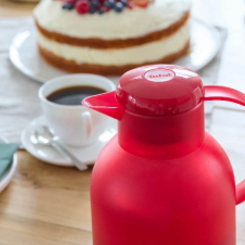 Tefal Samba Jug 1 Liter Aubergine Isothermal Jug Translucent Vacuum Flask Plastic-Polypropylenex (Pp) Glass Liner K3035312 9 Tefal Samba Jug 1 Liter Aubergine Isothermal Jug Translucent Vacuum Flask Plastic-Polypropylenex (Pp) Glass Liner K3035312