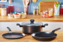 Tefal Easy Cook Frypan 32cm Titanium Non Stick Thermo Signal 100% Safe Cooking Pan Suitable for All Heat Sources Except Induction B5540802