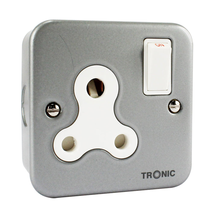 Tronic Single Metal Clad Socket 15Amps 1 Tronic Single Metal Clad Socket 15Amps