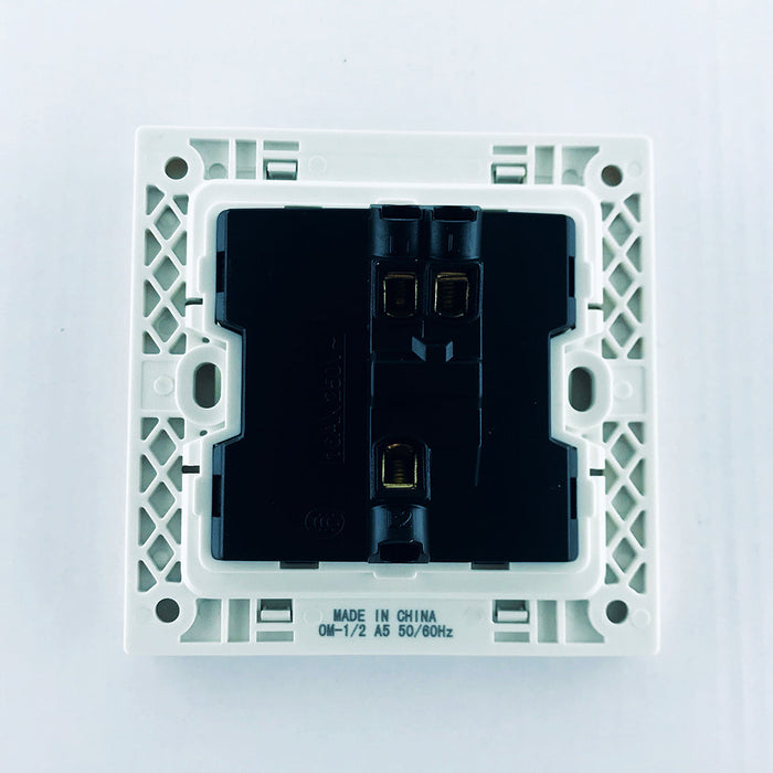 Tronic Big Button Switch 1 Gang 2 Way 3 Tronic Big Button Switch 1 Gang 2 Way