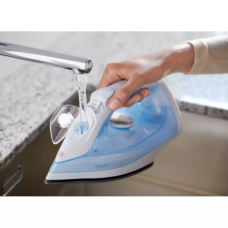 Philips Steam Iron 2000W Non Stick Soleplte, Cos 25G, Sos 90G, Calc Clean -200Ml Watertank, Integrated Water Spray Gc1740 6 Philips Steam Iron 2000W Non Stick Soleplte, Cos 25G, Sos 90G, Calc Clean -200Ml Watertank, Integrated Water Spray Gc1740