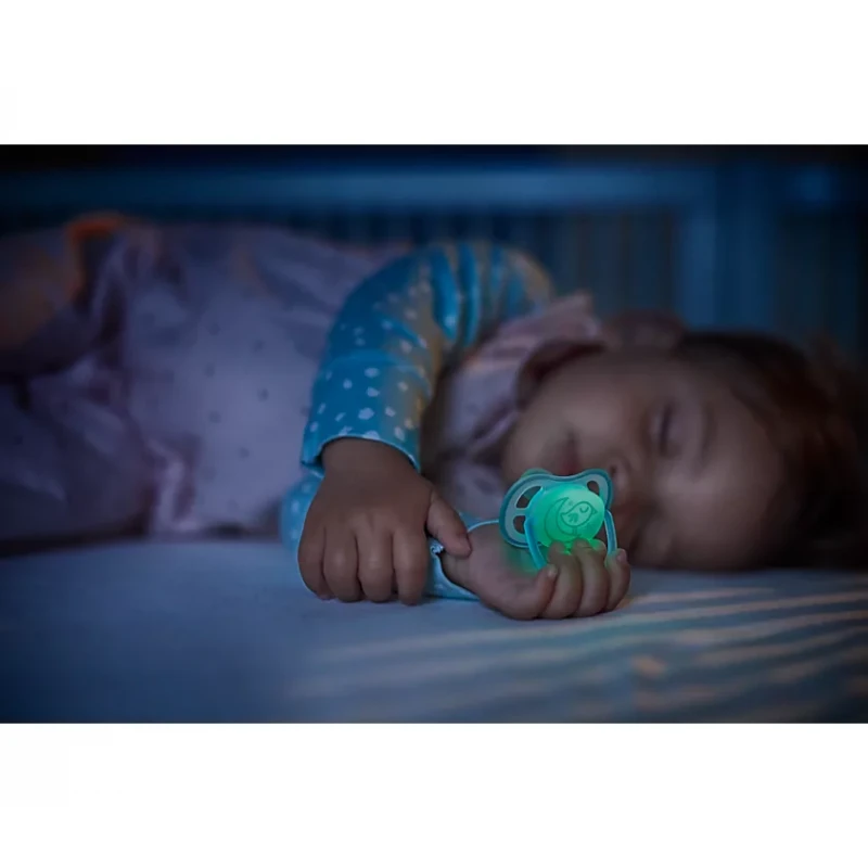 Philips Avent Soother Night Time 2'S 6-18M + Pacifier 376/20 9 Philips Avent Soother Night Time 2'S 6-18M + Pacifier 376/20