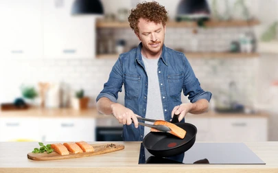 Tefal Unlimited Frypan 28Cm Non Electric G2550602 Aluminium Material Heat Indicator Thermo Signal Titanium Coating Made In France 4 Tefal Unlimited Frypan 28Cm Non Electric G2550602 Aluminium Material Heat Indicator Thermo Signal Titanium Coating Made In France